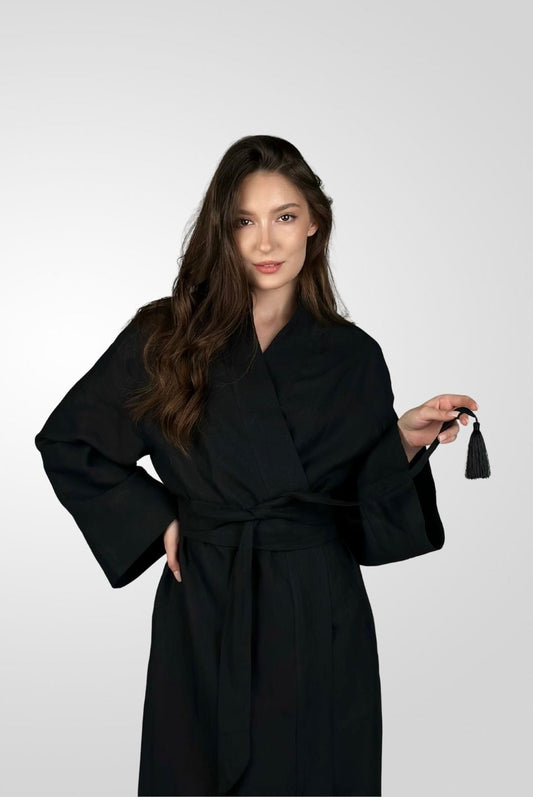 Black Kimono - TB Project